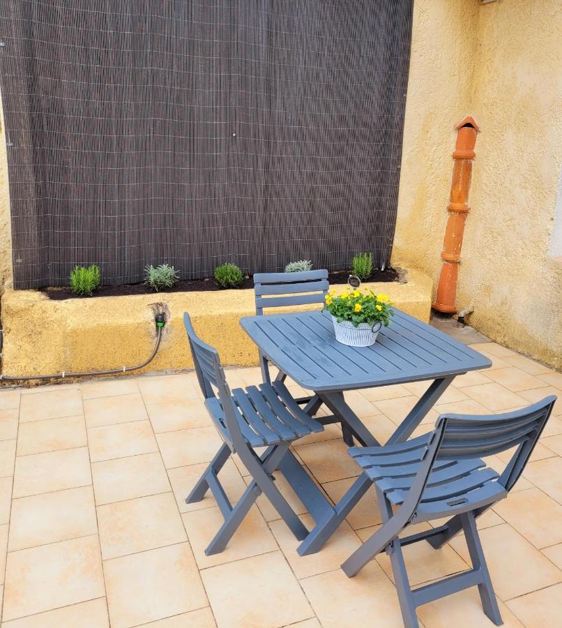 Adorable Maison en plein cœur du village. Bouc-Bel-Air Extérieur photo