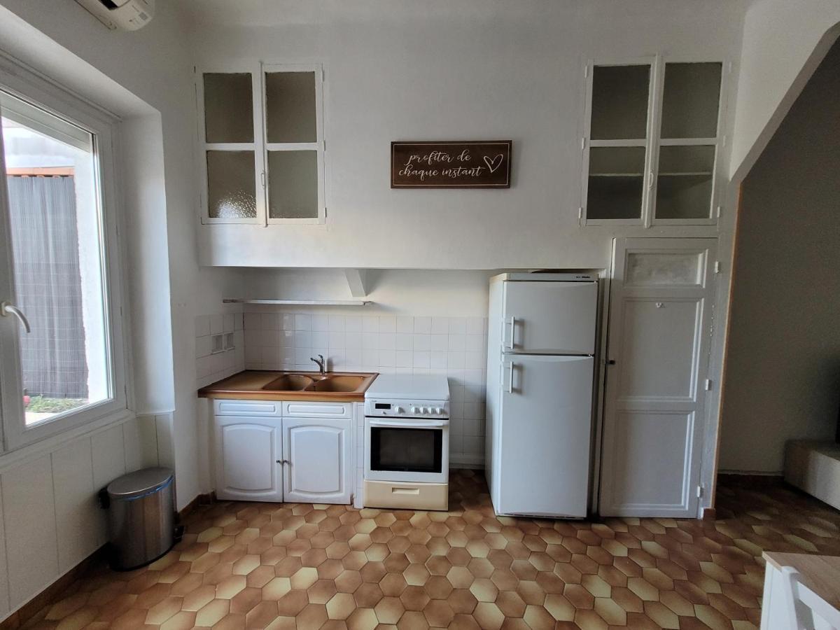 Adorable Maison en plein cœur du village. Bouc-Bel-Air Extérieur photo